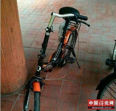 给中评送灵位牌 那给差评呢