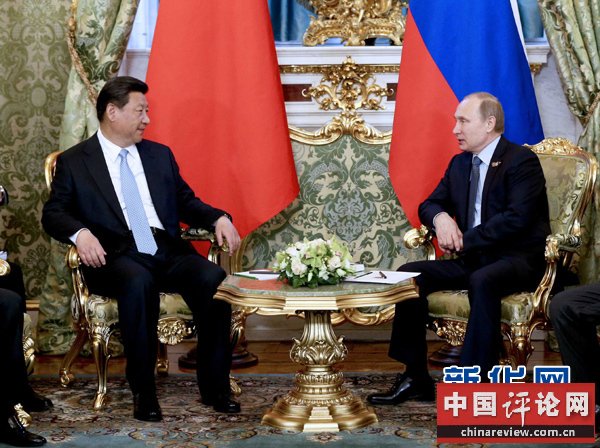5月8日，国家主席习近平在莫斯科克里姆林宫同俄罗斯总统普京举行会谈。 新华社记者 马占成 摄