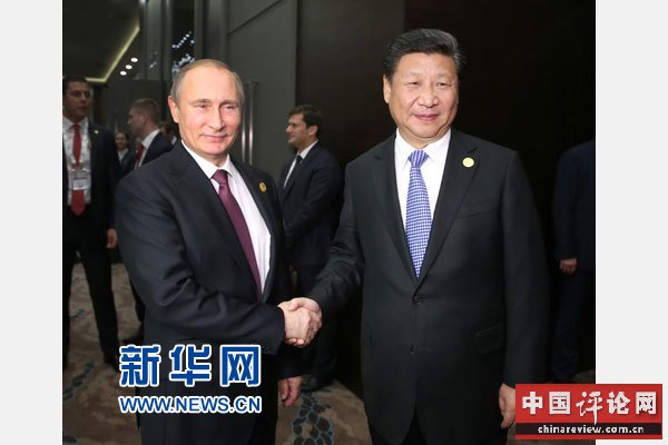11月15日，国家主席习近平在土耳其安塔利亚会见俄罗斯总统普京。 新华社记者马占成摄