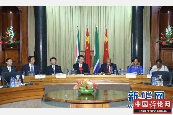 12月2日，国家主席习近平在比勒陀利亚同南非总统祖马举行会谈。 新华社记者 马占成 摄

