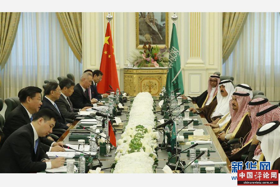 当地时间1月19日，国家主席习近平在利雅得同沙特阿拉伯国王萨勒曼举行会谈。 新华社记者鞠鹏摄