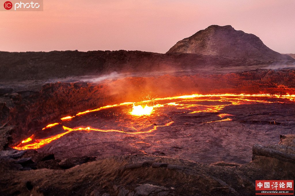 科学家在亚南极群岛发现地球第8个永久火山熔岩湖【3】