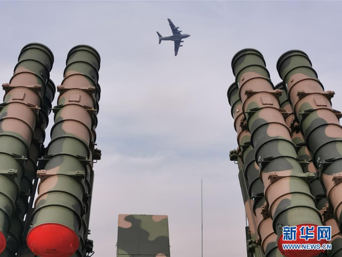 空军航空开放活动“第一现场”透射强国兴军新航迹
