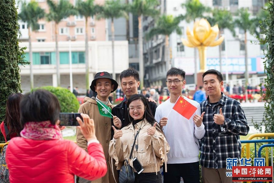 （澳门回归20周年·新华全媒头条·图文互动）（6）盛世濠江恰如春——习近平主席视察澳门特别行政区纪实