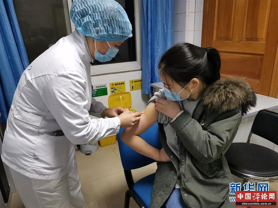 （在习近平新时代中国特色社会主义思想指引下——新时代新作为新篇章·习近平总书记关切事·图文互动）（3）点亮希望 驱魔救人——全国医护人员驰援湖北的故事