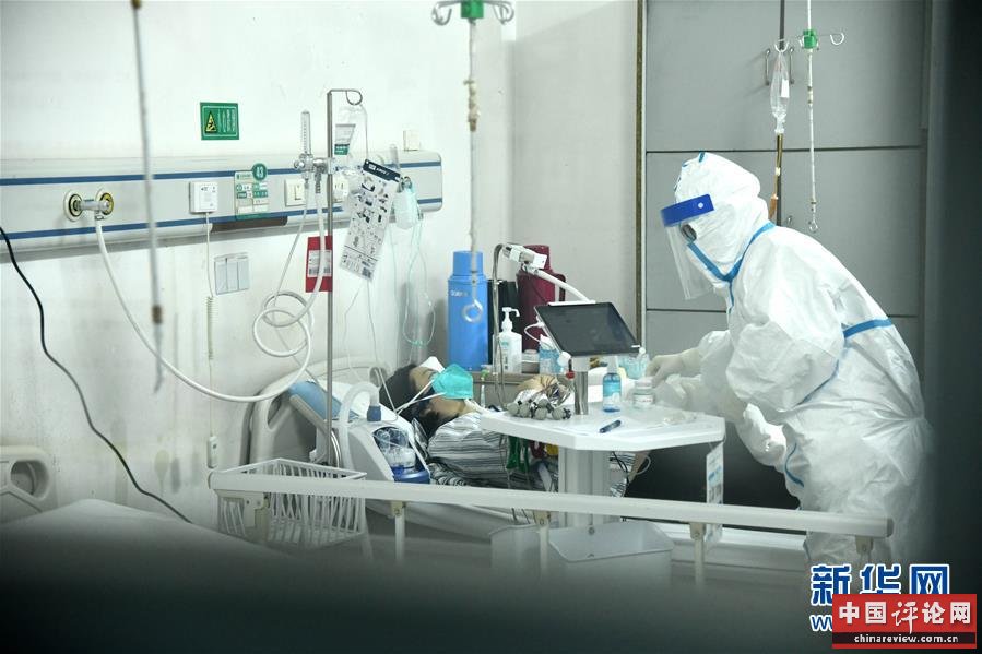（在习近平新时代中国特色社会主义思想指引下——新时代新作为新篇章·习近平总书记关切事·图文互动）（2）高擎利剑驱疫魔——科研攻关助力湖北战“疫”记