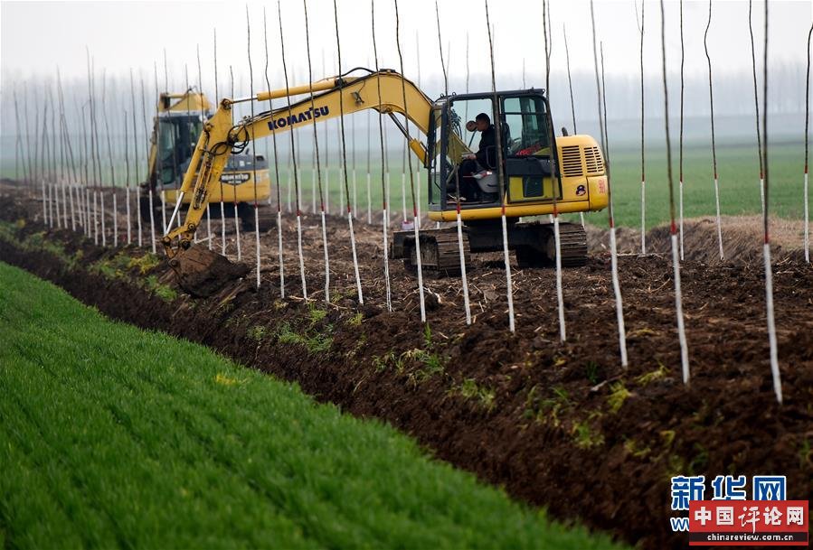 （在习近平新时代中国特色社会主义思想指引下——新时代新作为新篇章·习近平总书记关切事·图文互动）（2）为农田注入硬核生产力——一些地方春耕中农业科技创新扫描