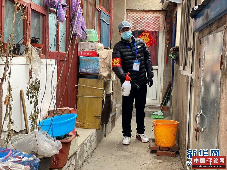 （在习近平新时代中国特色社会主义思想指引下——新时代新作为新篇章·习近平总书记关切事·图文互动）（2）千方百计扎牢疫情防控网