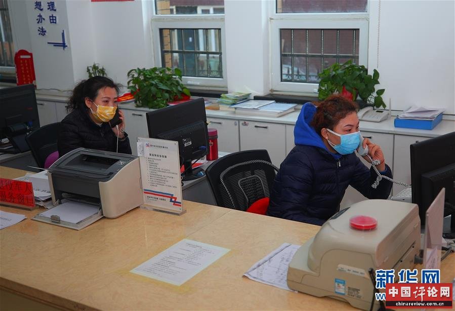 （在习近平新时代中国特色社会主义思想指引下——新时代新作为新篇章·习近平总书记关切事·图文互动）（1）千方百计扎牢疫情防控网