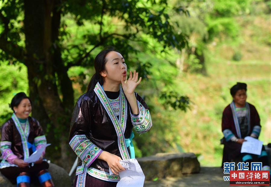 （脱贫攻坚）（1）苗山脱贫影像志——一位女大学生的特殊假期课堂