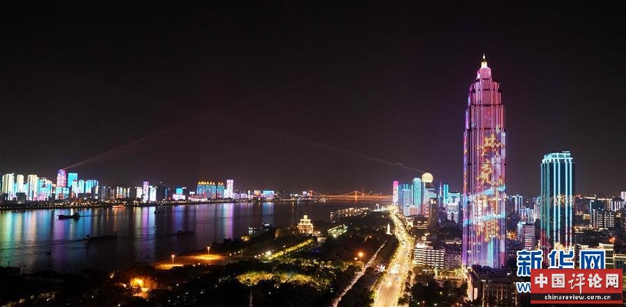 （新华全媒头条·图文互动）（6）上下同心，守望相助——中国抗疫众志成城的生动实践