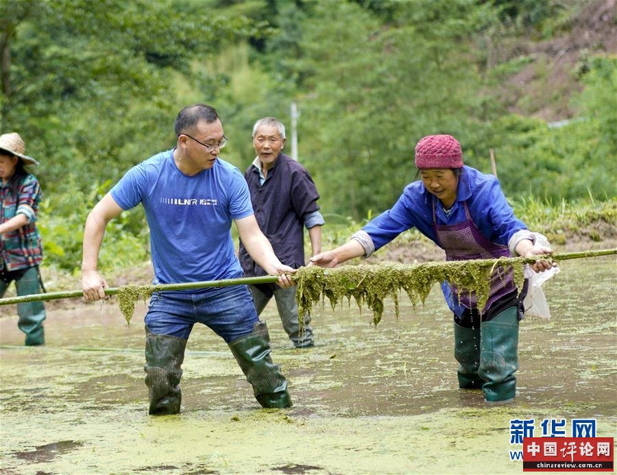 （脱贫攻坚·图片故事）（1）啃下“硬骨头” 奋斗不停歇