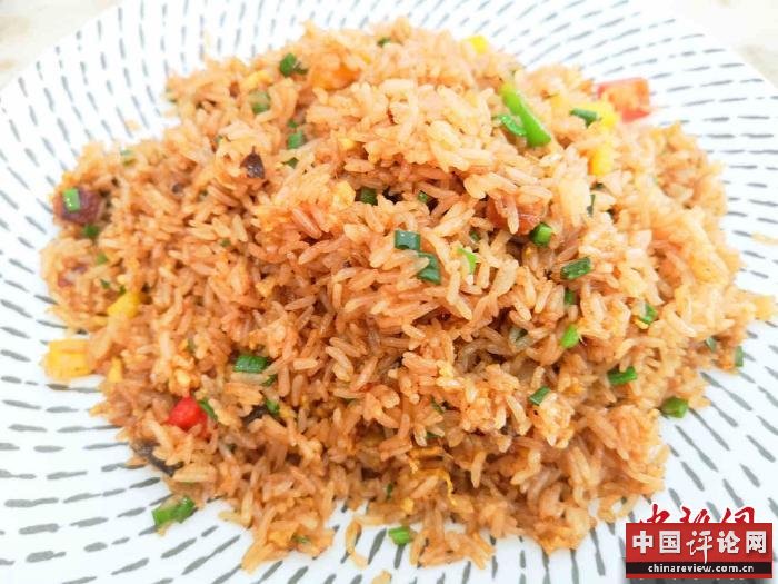 鳗鱼炒饭 李晓春 摄