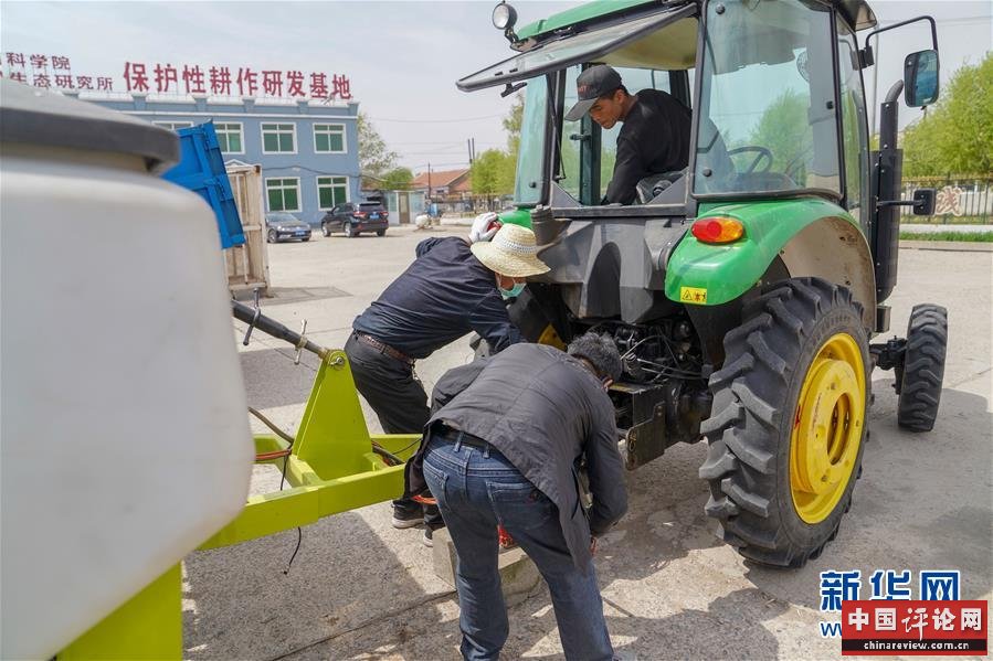 （在习近平新时代中国特色社会主义思想指引下——新时代新作为新篇章·习近平总书记关切事·图文互动）（6）让百姓吃得饱还要吃得好——夯实粮食安全基础端牢中国饭碗