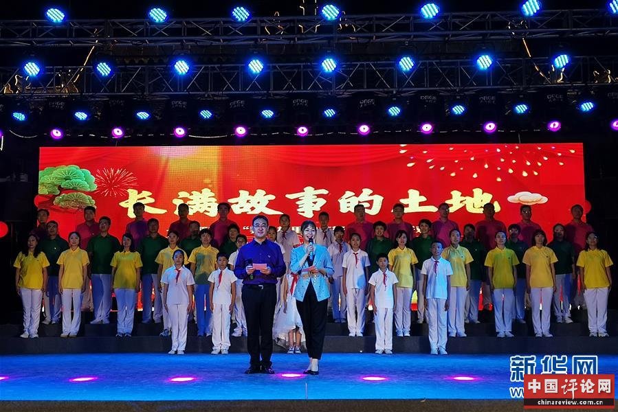 （新华全媒头条·走向我们的小康生活·图文互动）（2）我们村里的年轻人——贾家庄追求美好生活的“动力源泉”