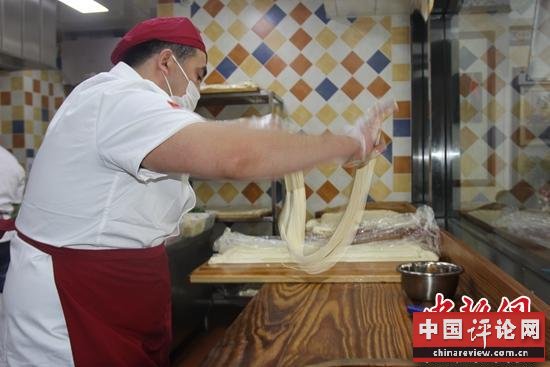 乌鲁木齐餐饮业陆续恢复堂食“老字号”表现出色