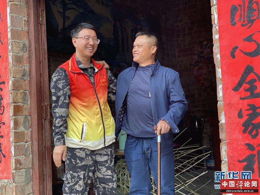 （在习近平新时代中国特色社会主义思想指引下——新时代新作为新篇章·习近平总书记关切事·图文互动）（4）青春做伴，西部放歌——走近扎根西部建设边疆的大学生们