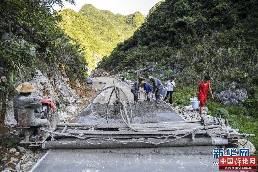 （新华全媒头条·图文互动）（4）“石山王国”筑路记