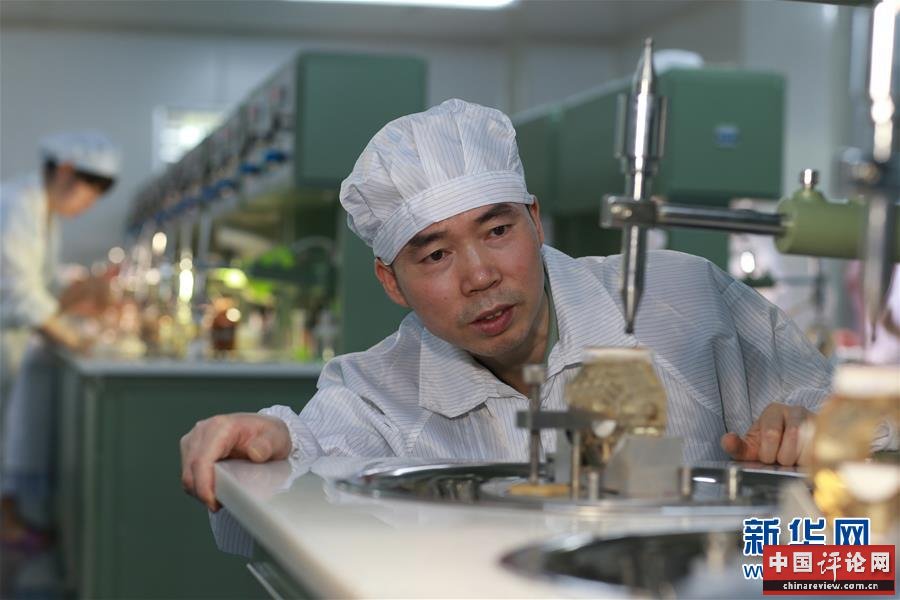 （在习近平强军思想指引下·我们在战位报告·图文互动）（5）向着未来战场冲锋——国防科技大学科研创新记事