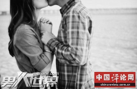 男人接吻性冲动的表现 男人舌吻时会硬吗
