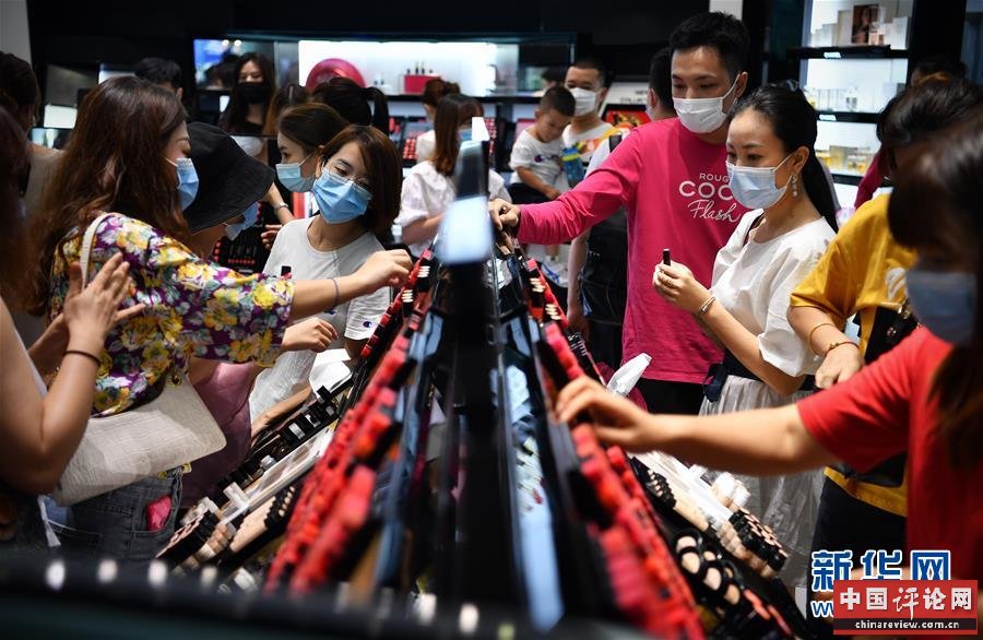 （新华全媒头条·图文互动）（4）定调2021，中国经济这么干——解读中央经济工作会议任务部署