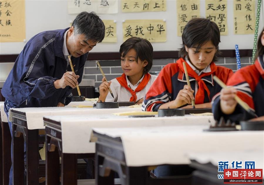 （习近平的小康故事·图文互动）（2）“文明其精神，野蛮其体魄”——习近平同少年儿童的故事