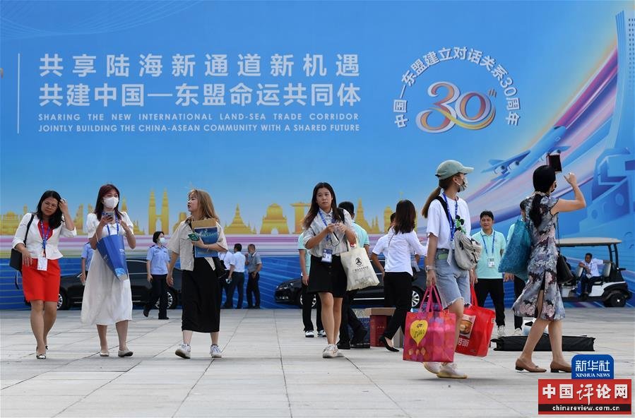 （新华全媒头条·图文互动）（5）共创更加繁荣美好的地区和世界——习近平主席在中国－东盟建立对话关系30周年纪念峰会上的重要讲话解读
