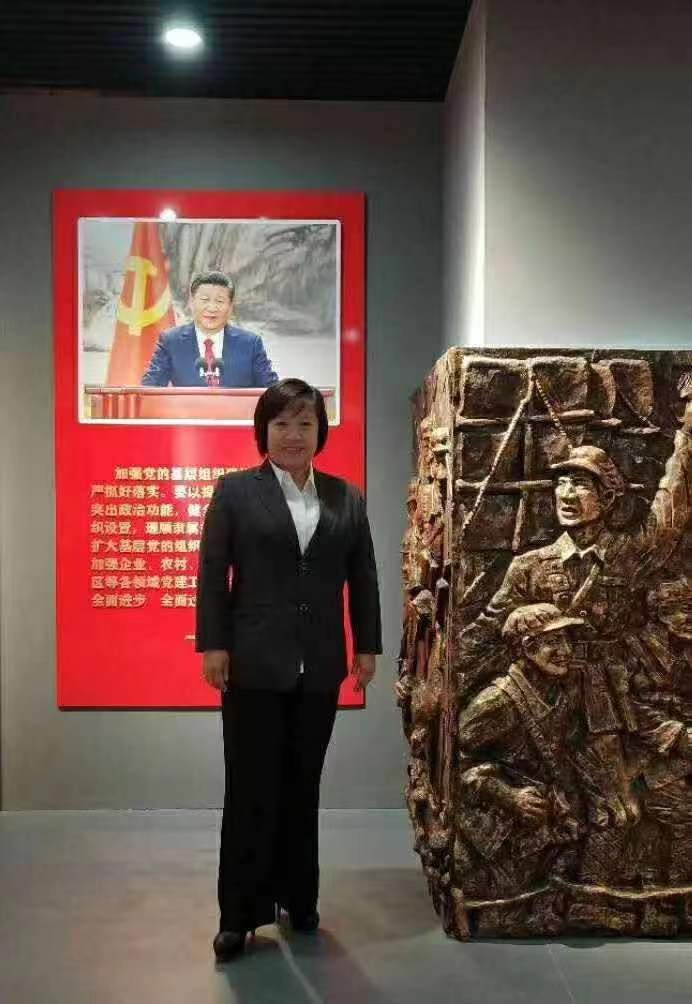 老兵服务老兵 展现基层巾帼红