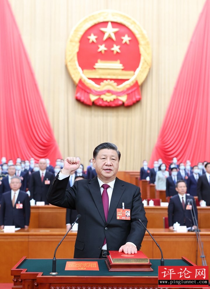钟华论：民族复兴的领路人 亿万人民的主心骨