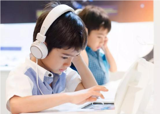 中国儿童几岁开始学习外语较为合适？